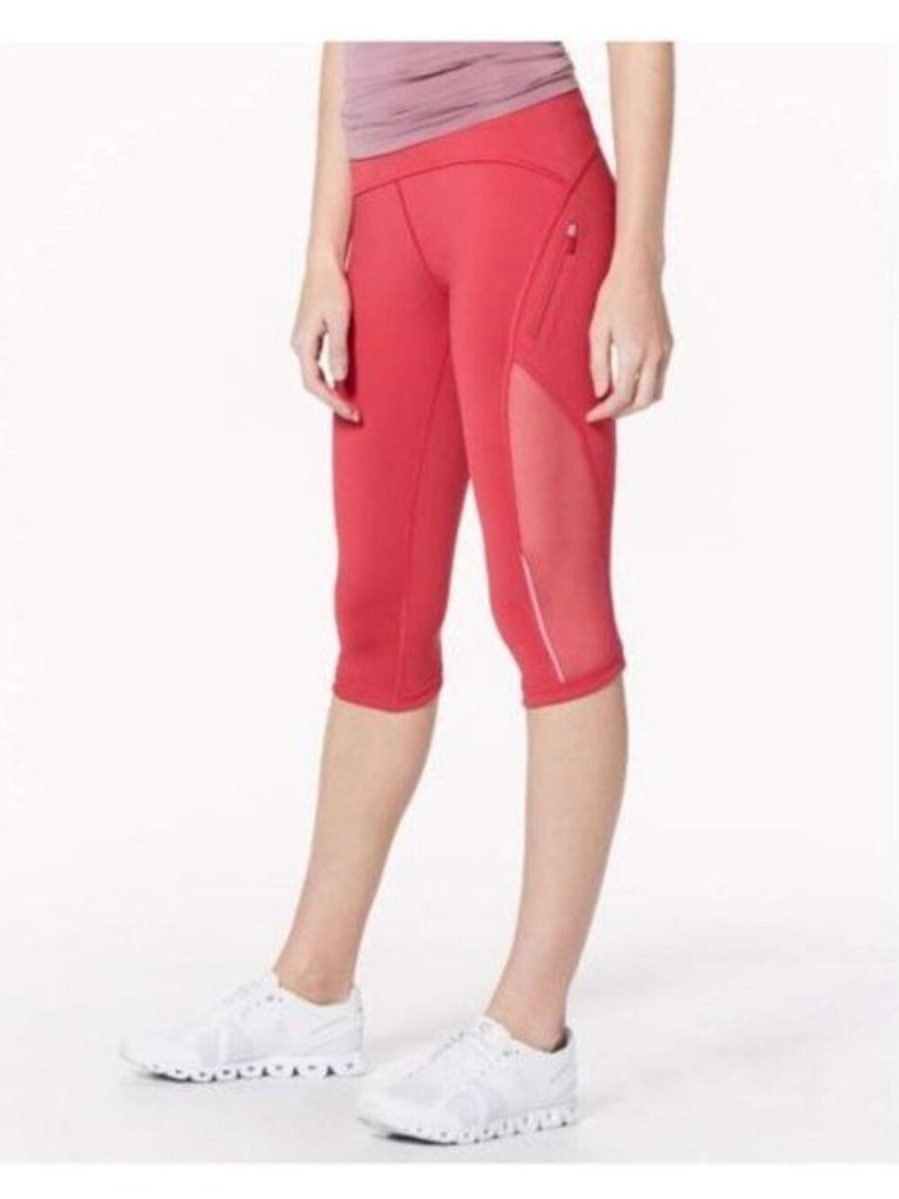 Lululemon Sun Runner Crop in Fuchsia Pink - 2
